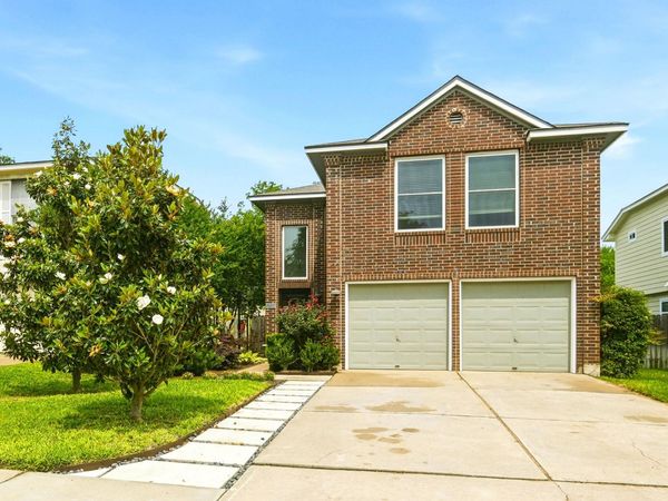1316 Green Terrace DR, Round Rock, TX 78664