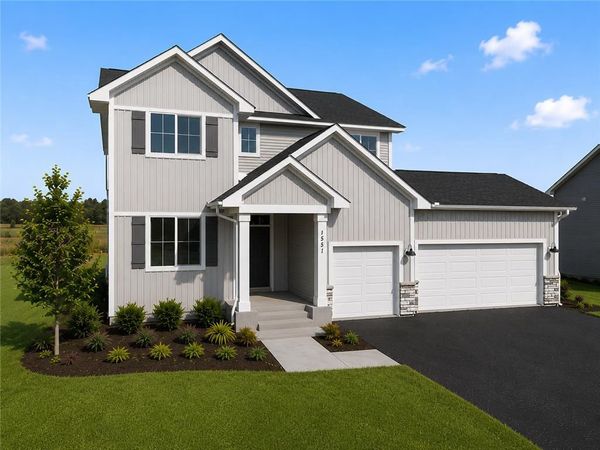1551 Creekwood Dr, New Richmond, WI 54017