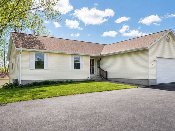 2416 C Street SW, Cedar Rapids, IA 52404