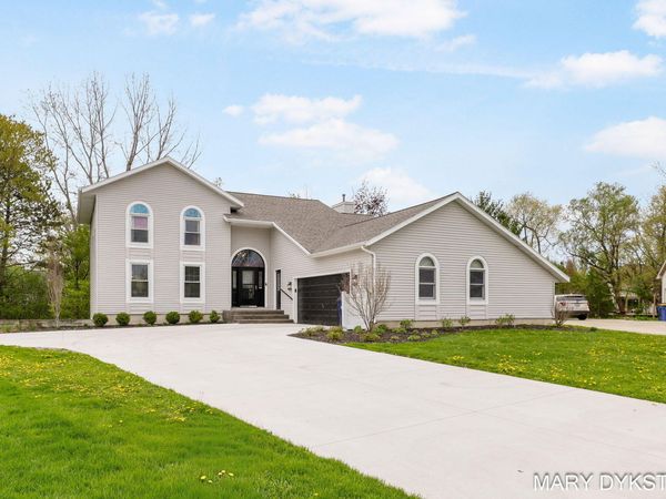 2848 Belleglade Court SE, Grand Rapids, MI 49546