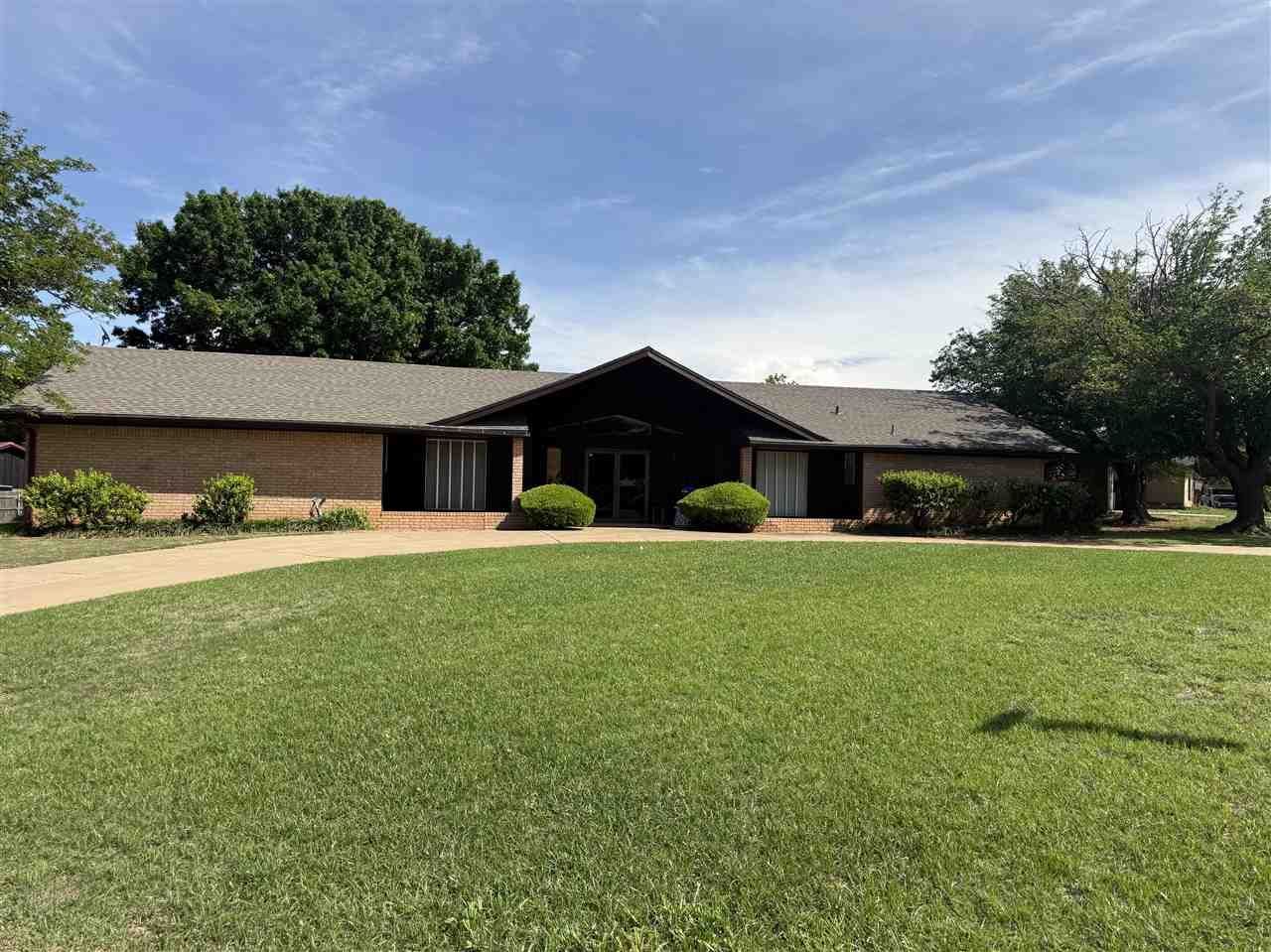 1014 Wall St, Frederick, OK 73542 Main Photo