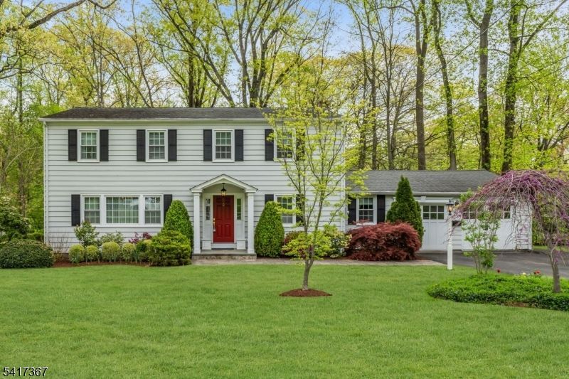 78 Ambar Pl, Bernardsville, NJ 07924 Main Photo