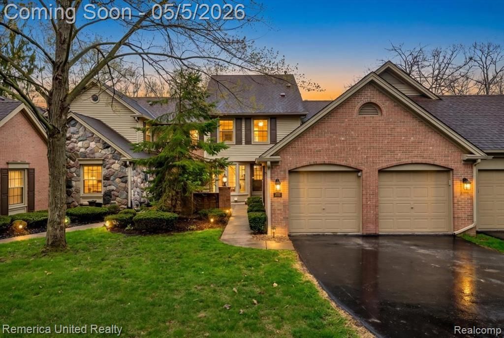 4605 Golf View Drive , Genoa Township, MI 48116 Main Photo