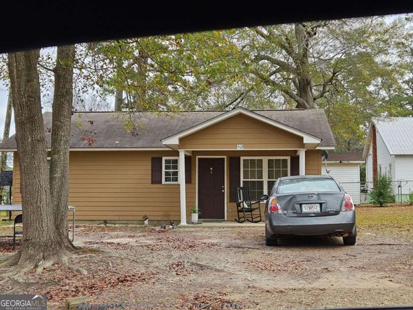 503 N Johnston, Unit L9+, Fitzgerald, GA 31750
