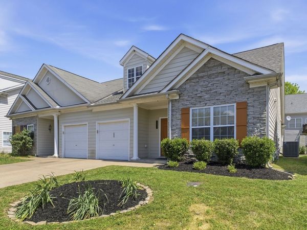 153 Harbor Village Dr , Madison, TN 37115