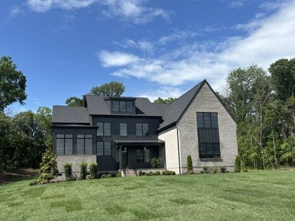 9684 Tiburon Dr, Brentwood, TN 37027