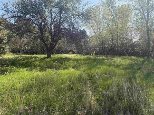 495 Illinois Street, Bliss, ID 83314