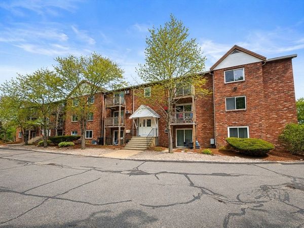 92 Sandwich Rd, Unit 4D, Bourne, MA 02532