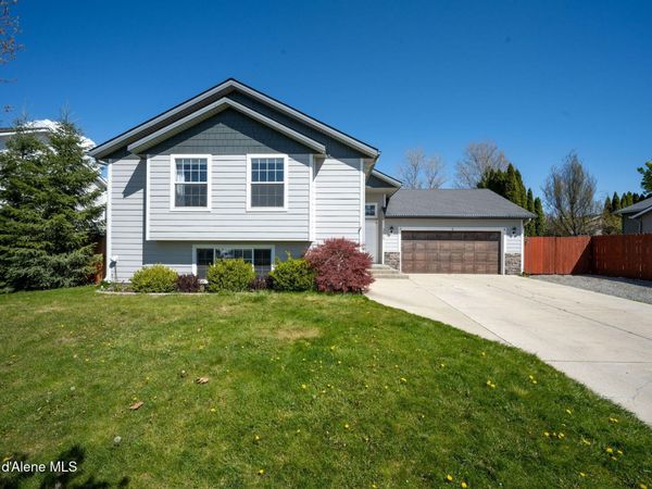 2617 W Blueberry CIR, Hayden, ID 83835