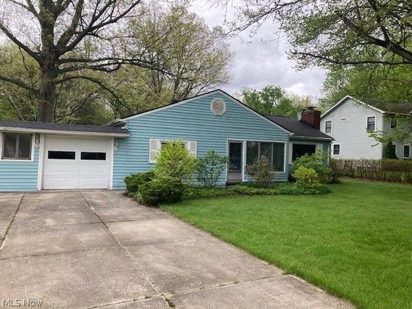 9207 Prospect Road , Strongsville, OH 44149