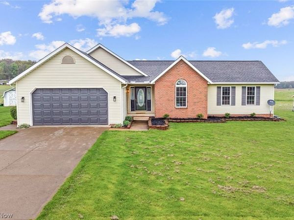 1315 Back Massillon Road , Orrville, OH 44667