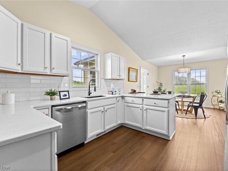 1315 Back Massillon Road, Orrville, OH 44667 Photo 10