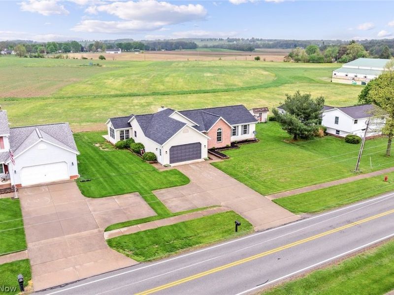 1315 Back Massillon Road, Orrville, OH 44667 Photo 2