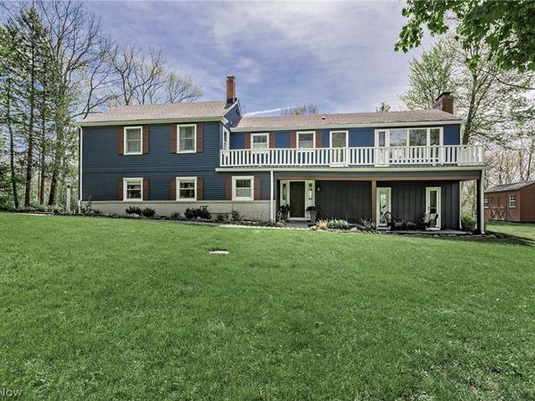 20 Kenton Road , Chagrin Falls, OH 44022