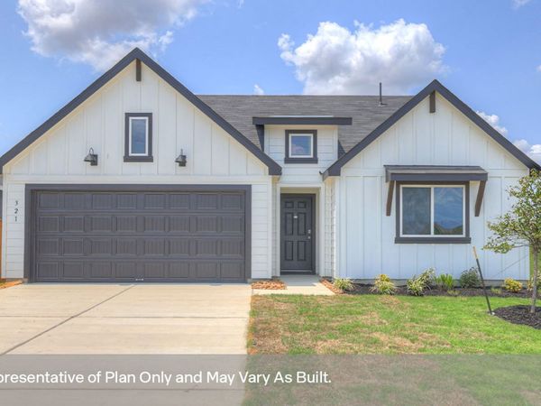 108 South Plains Rd, San Marcos, TX 78666