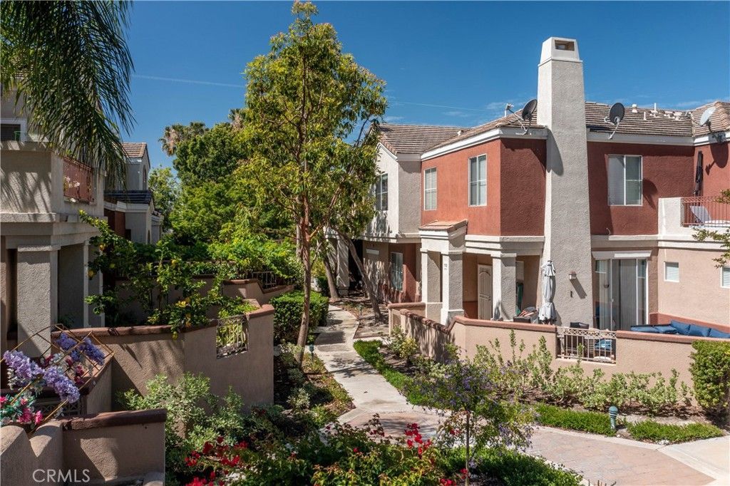 112 Santa Barbara Court, Lake Forest, CA 92610 Main Photo