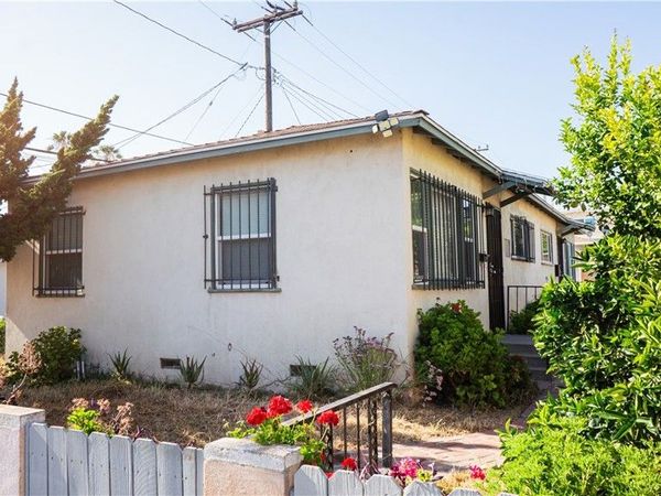 3321 E 17th Street, Long Beach, CA 90804