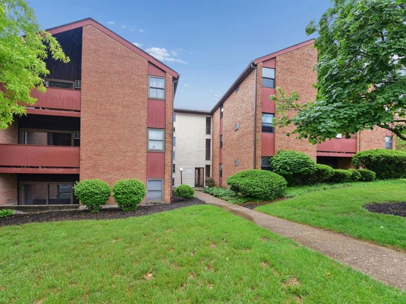 4808 Chalet Drive, Unit 1106, Saint Bernard, OH 45217 Photo 16