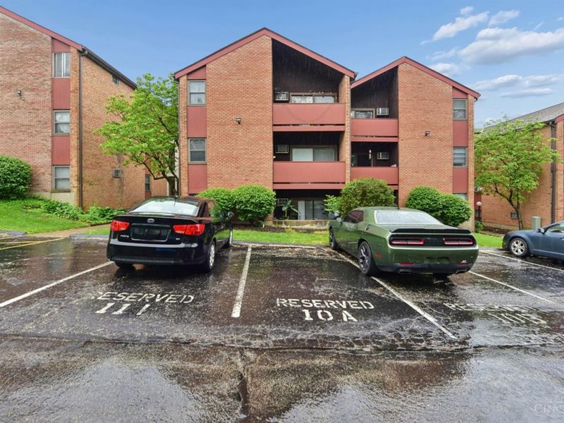 4808 Chalet Drive, Unit 1106, Saint Bernard, OH 45217 Photo 17