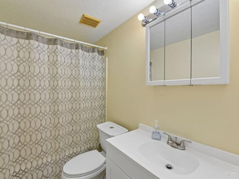 4808 Chalet Drive, Unit 1106, Saint Bernard, OH 45217 Photo 34
