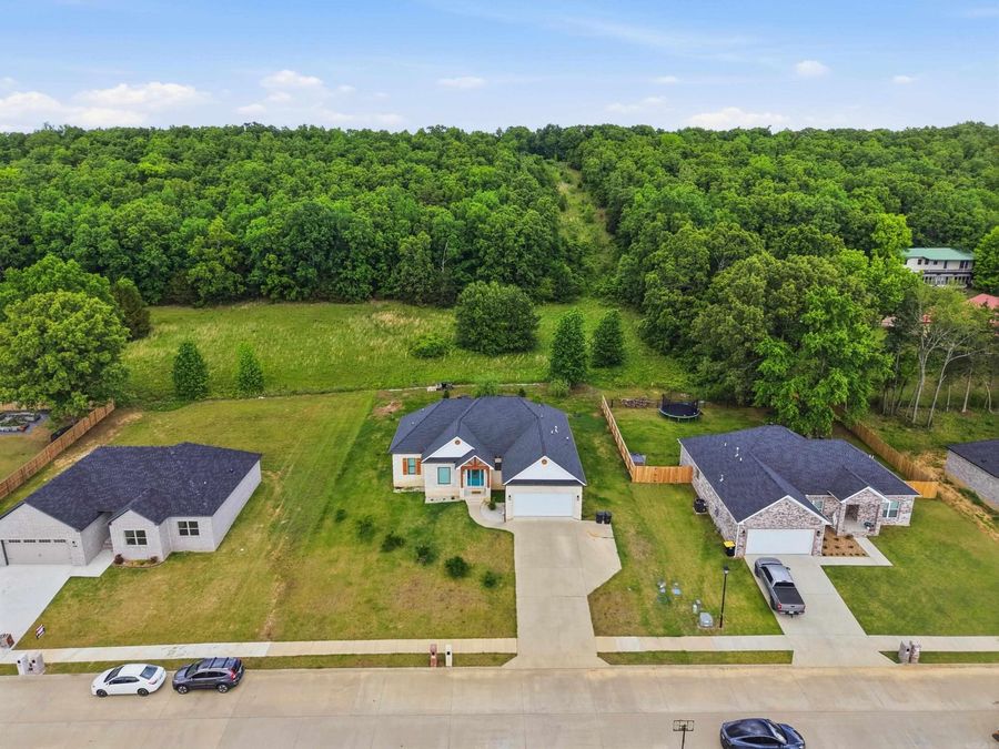 Property Image 38