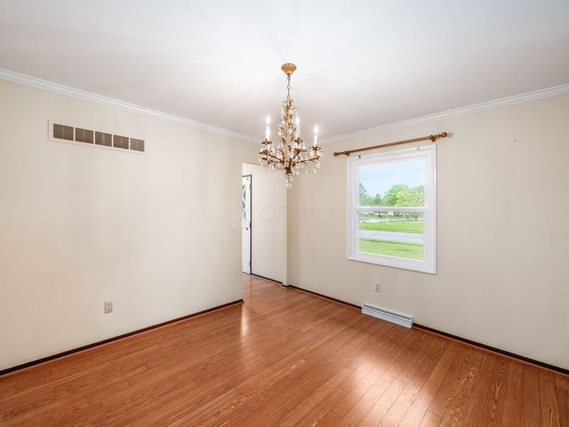 985 Amboise Drive, Marion, OH 43302 Photo 11