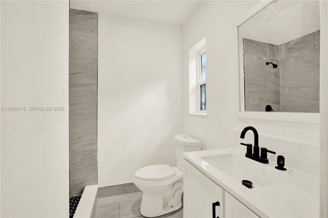 105 NW 7th Ave , Unit A, Homestead, FL 33030 Photo