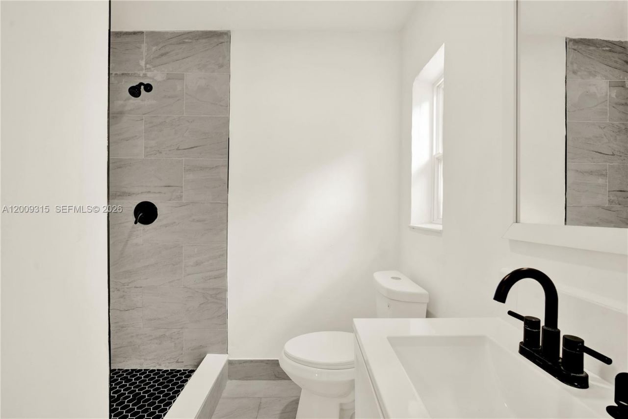105 NW 7th Ave , Unit A, Homestead, FL 33030 Photo