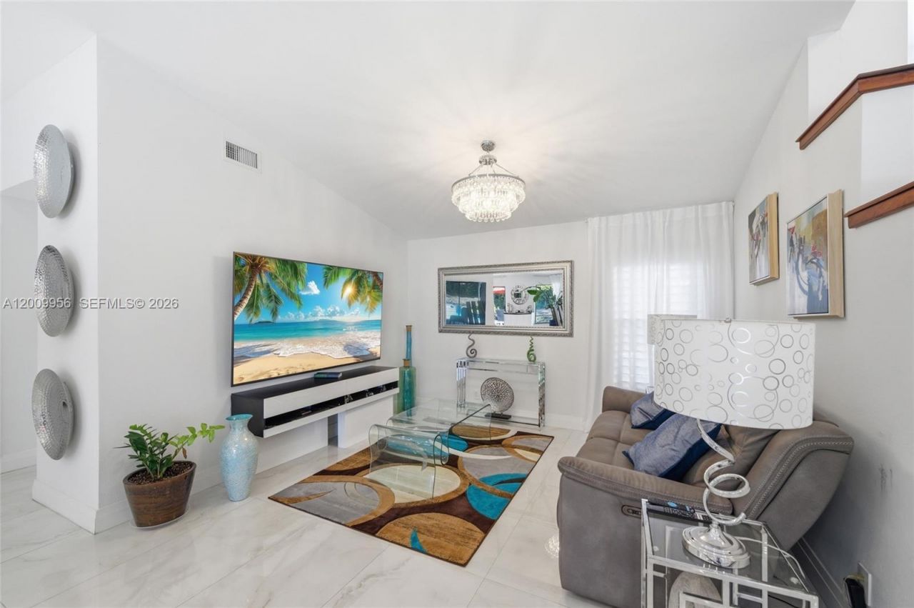 10781 NW 18th Dr, Plantation, FL 33322 Photo