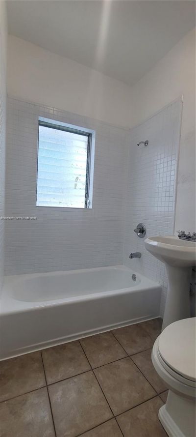 1322 SW 7th St , Unit 7, Miami, FL 33135 Photo