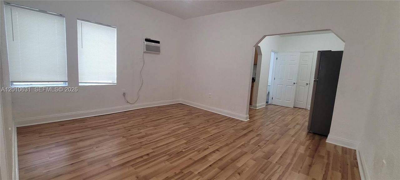 1322 SW 7th St , Unit 7, Miami, FL 33135 Photo