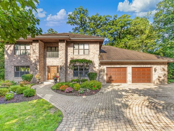 5454 Lee Avenue , Downers Grove, IL 60515