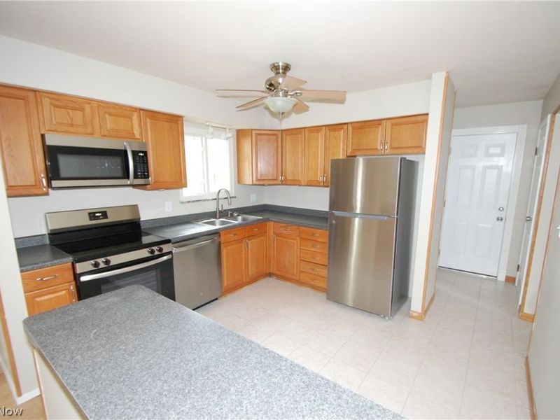 4155 Claridge Drive, Austintown, OH 44511 Photo 9