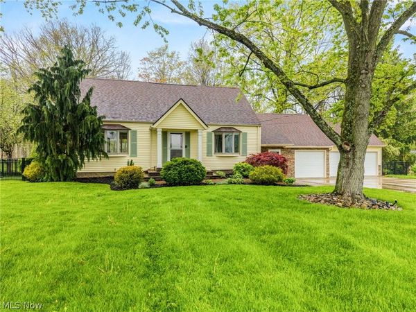 10743 Chippewa Road , Brecksville, OH 44141