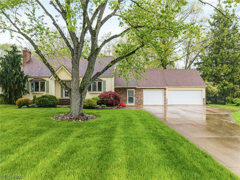 10743 Chippewa Road, Brecksville, OH 44141 Photo 2