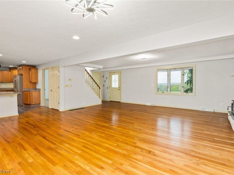10743 Chippewa Road, Brecksville, OH 44141 Photo 5