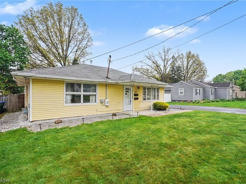2651 11th Street, Cuyahoga Falls, OH 44221 Photo 2