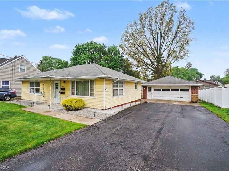 2651 11th Street, Cuyahoga Falls, OH 44221 Photo 4