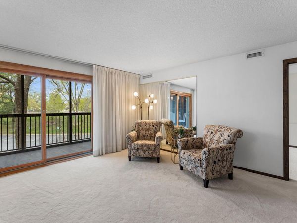 8549 Irwin Road, Unit 239, Bloomington, MN 55437