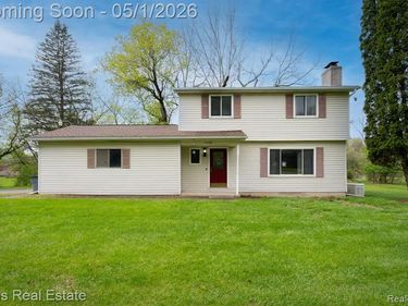 11198 Horton Road, Groveland Twp, MI 48442