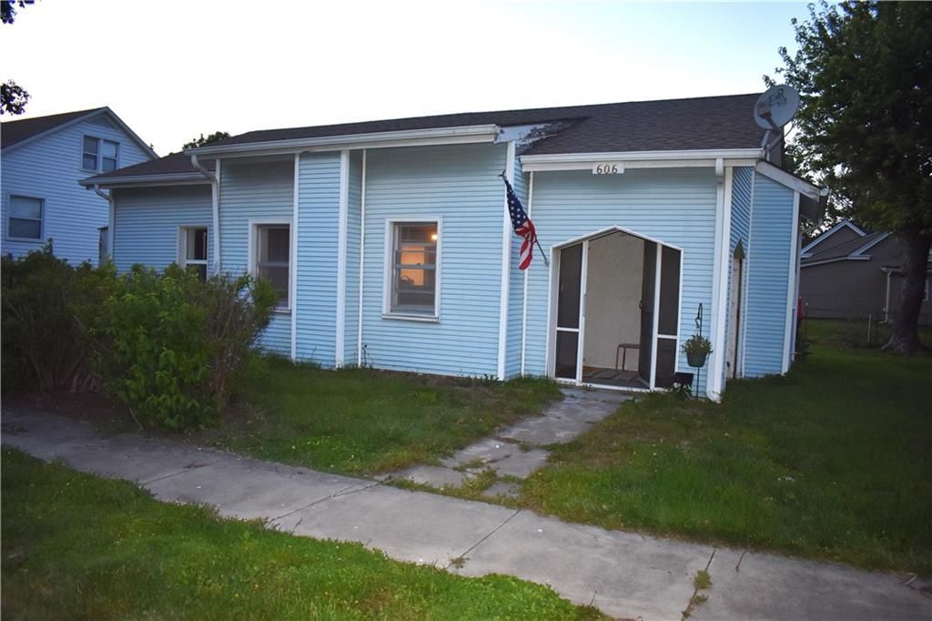606 W Locust Street, Plattsburg, MO 64477 Main Photo
