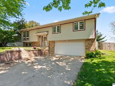 5021 S 149 Street, Omaha, NE 68137