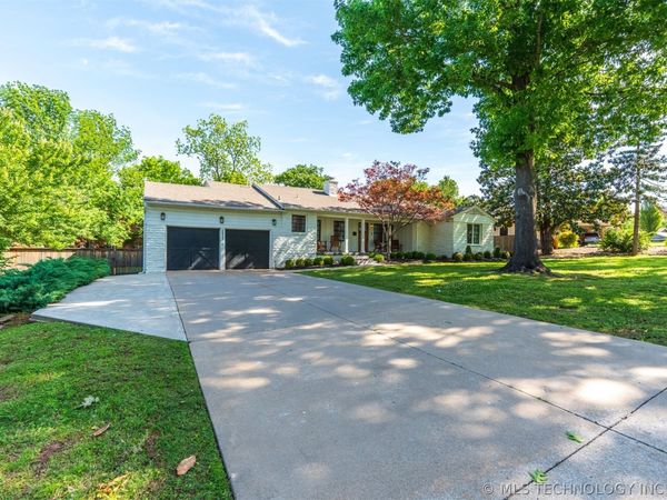 2415 E 36th Place , Tulsa, OK 74105