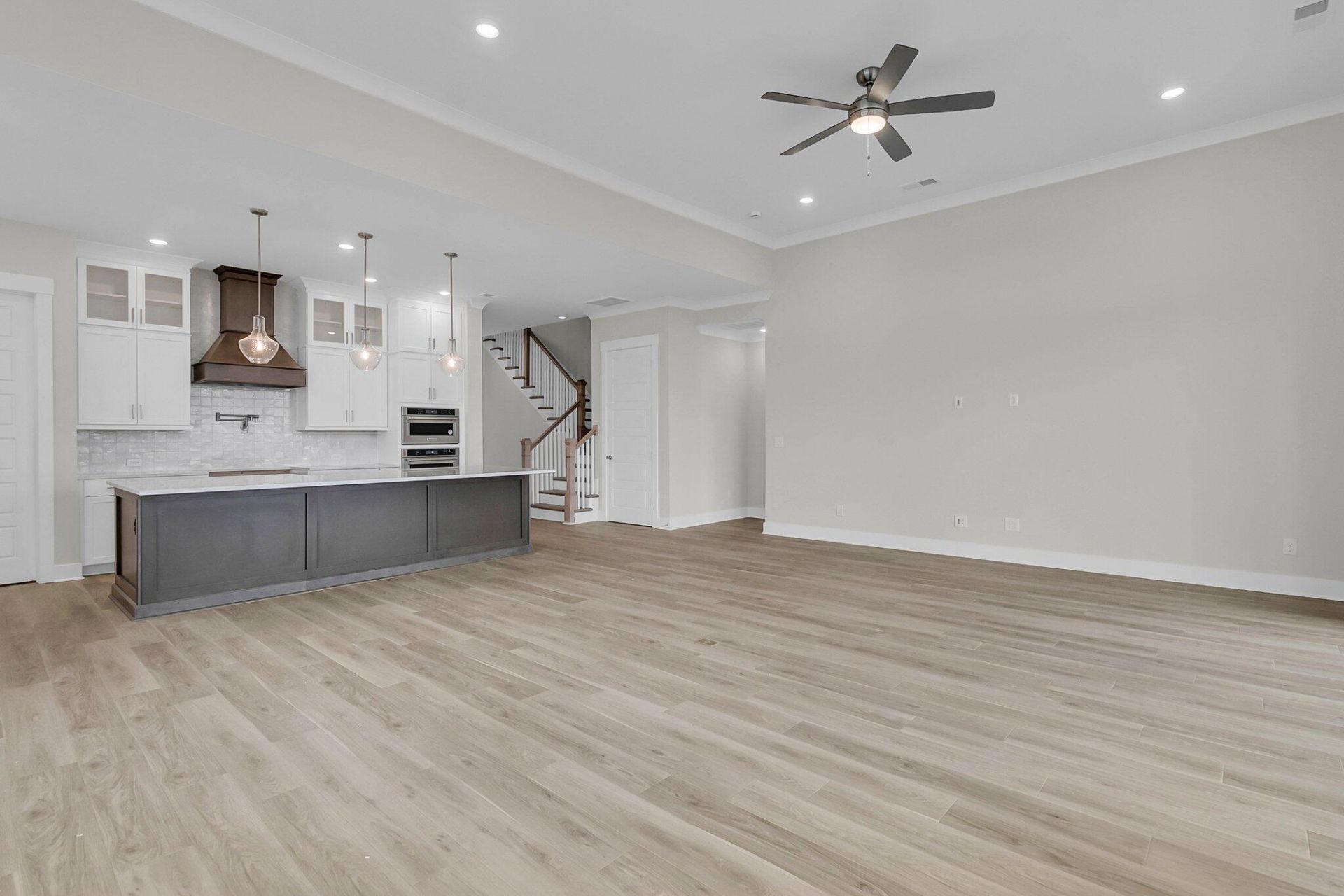 3638 Zacoma Drive Photo 9