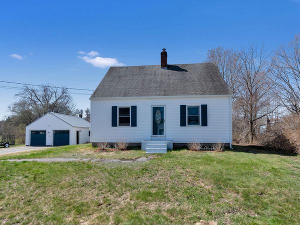 15 Sunset Avenue, North Berwick, ME 03906