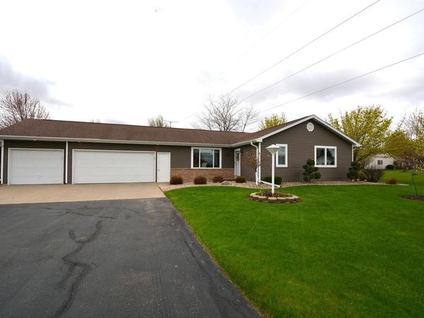 W5997 GARNET DRIVE, Appleton, WI 54915