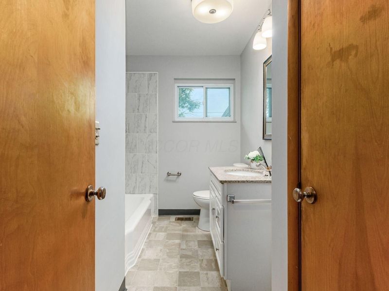 2580 Symington Avenue , Columbus, OH 43204 Photo 14