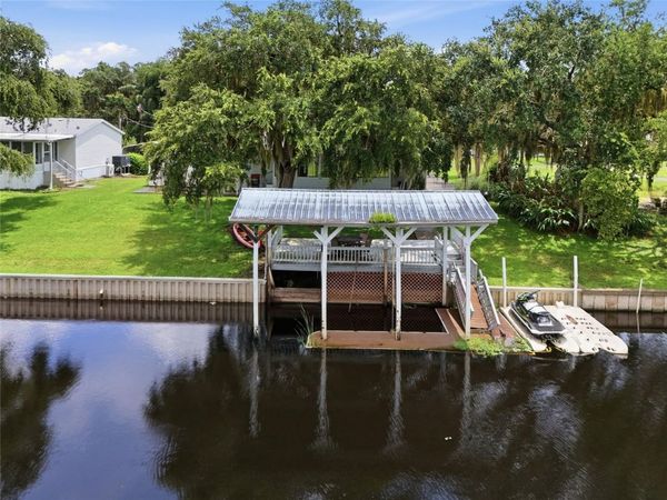 2086 STARBOARD DRIVE, GENEVA, FL 32732