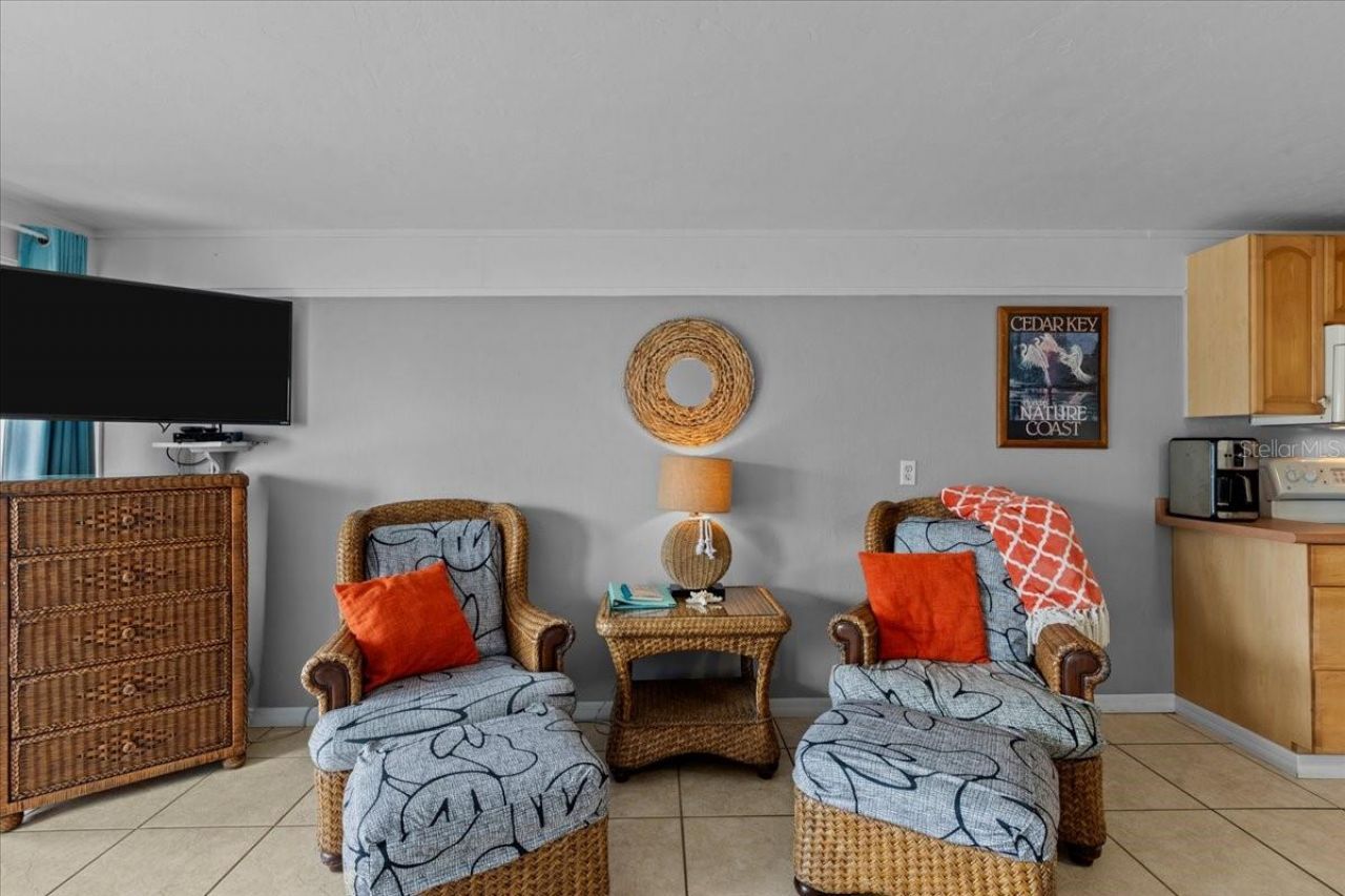 82 2nd Street, Unit D5, Cedar Key, FL 32625 Photo