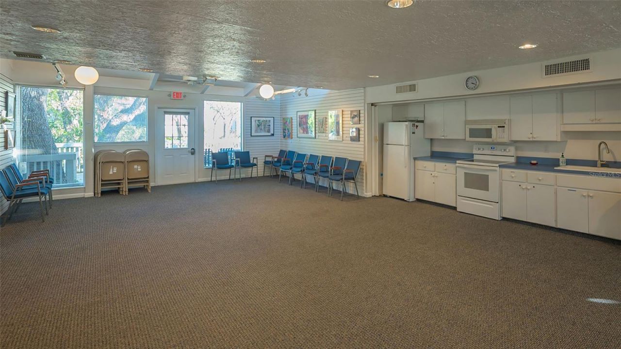 1720 Glenhouse Drive, Unit 326, Sarasota, FL 34231 Photo